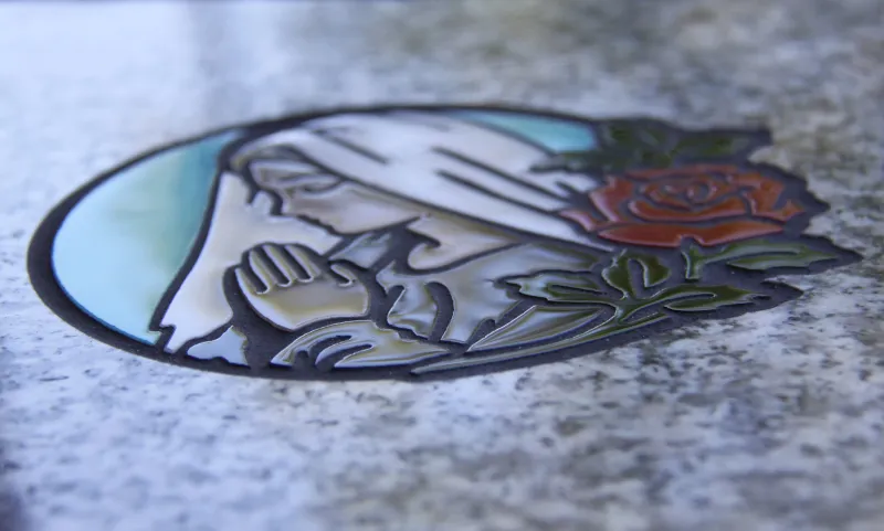 Glass Inlay 33
